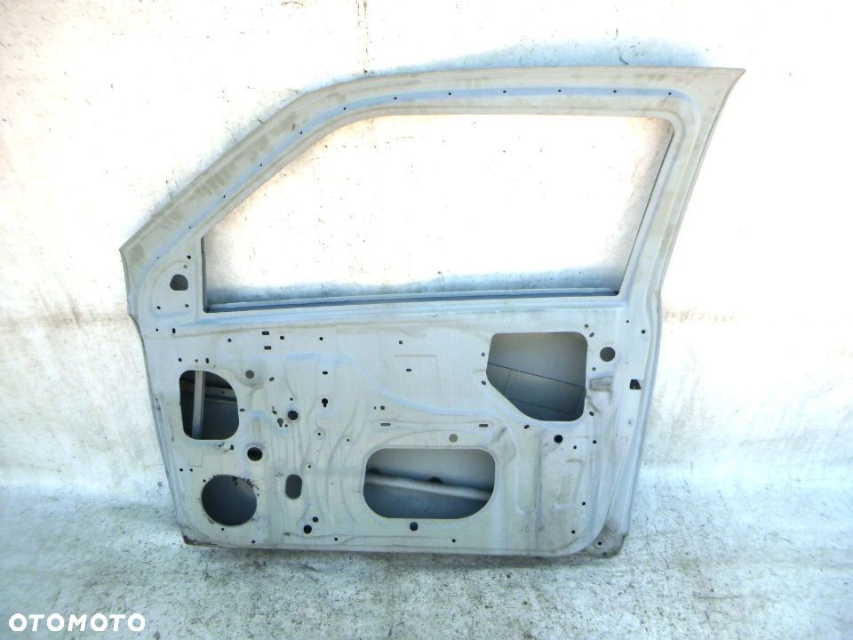 suzuki swift mk6 06r- 3d drzwi nowe oryginał prawe - 2
