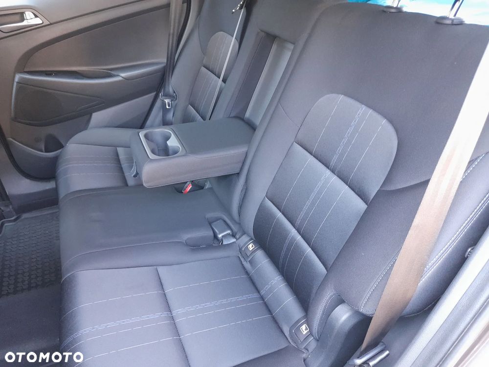 Hyundai Tucson 1.7 CRDI BlueDrive Classic 2WD - 16