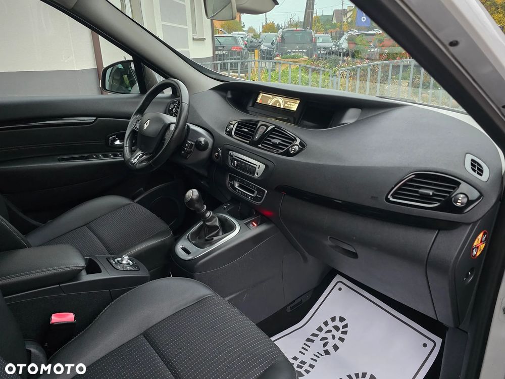 Renault Grand Scenic Energy dCi 110 S&S Bose Edition - 26