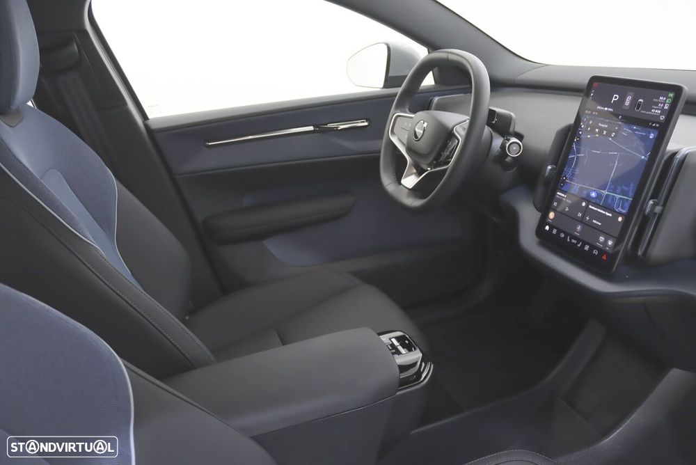 Volvo EX30 69 kWh Single Motor Extended Range Core - 6