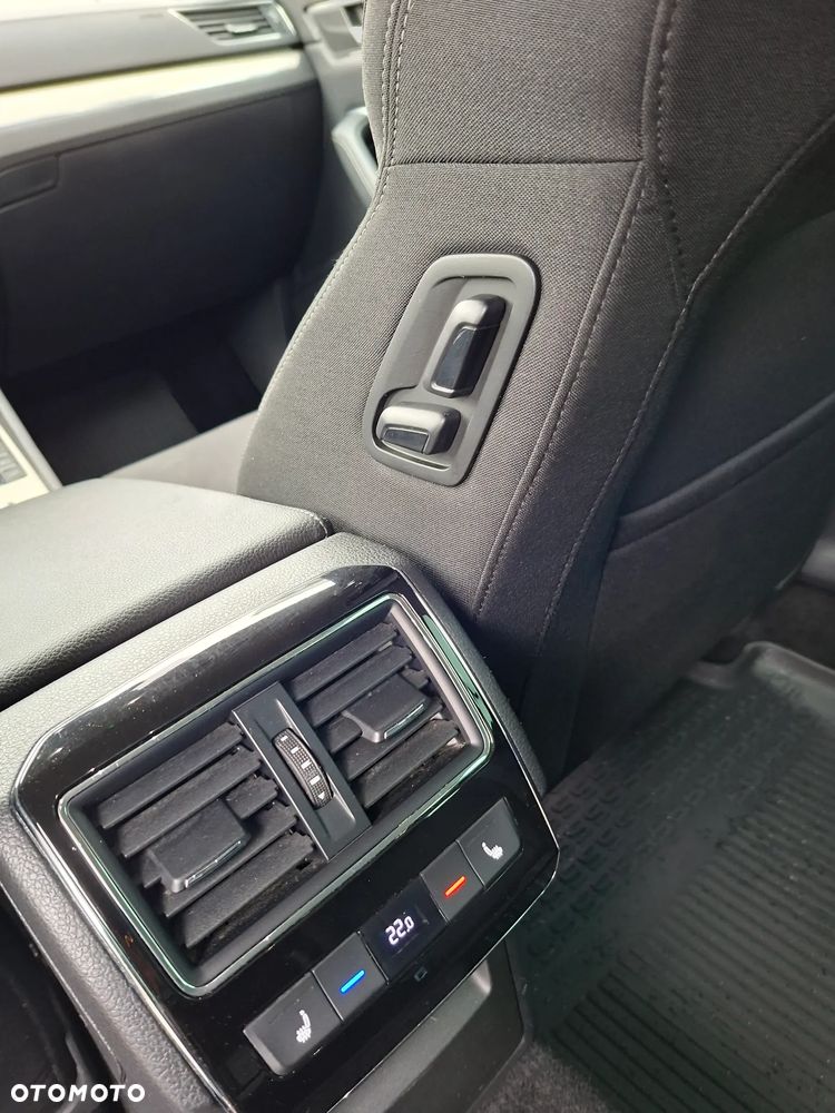 Skoda Superb 2.0 TDI SCR Style DSG - 14
