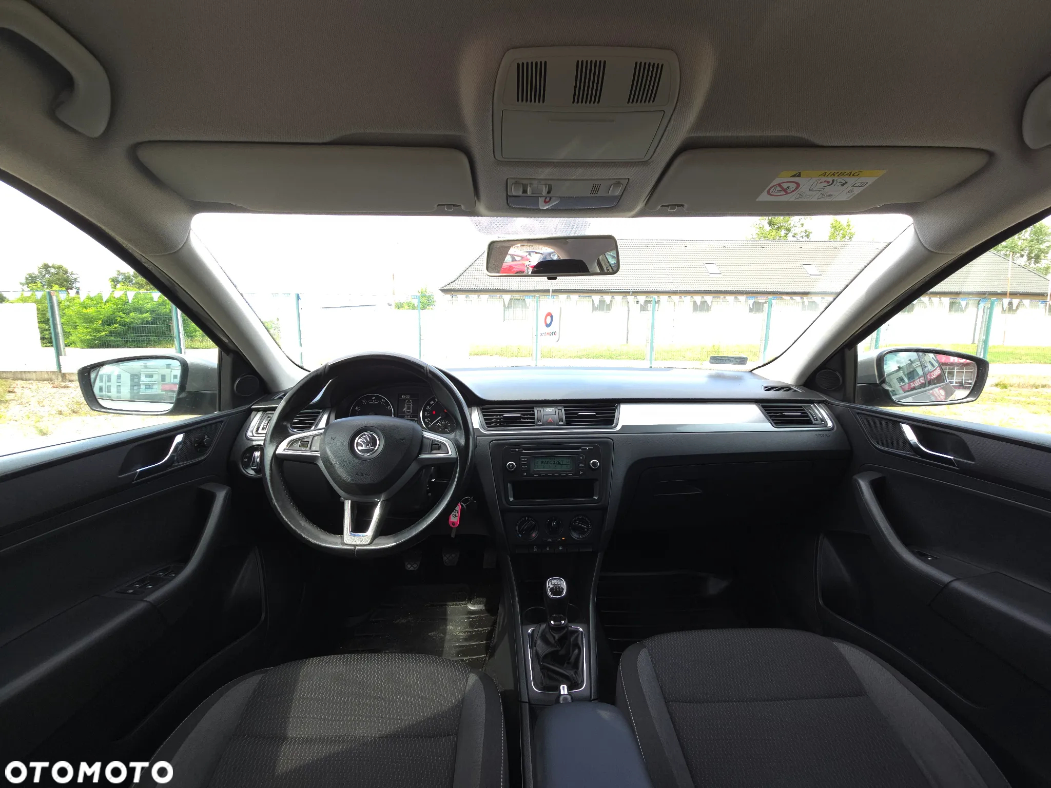 Skoda RAPID 1.2 TSI Ambition Max - 28