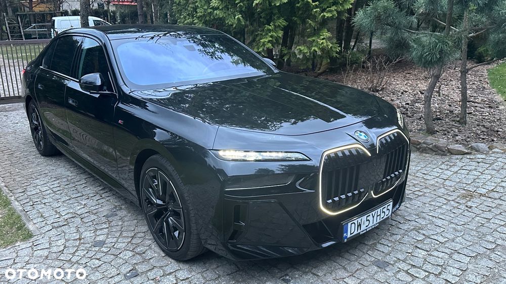 BMW Seria 7 - 28
