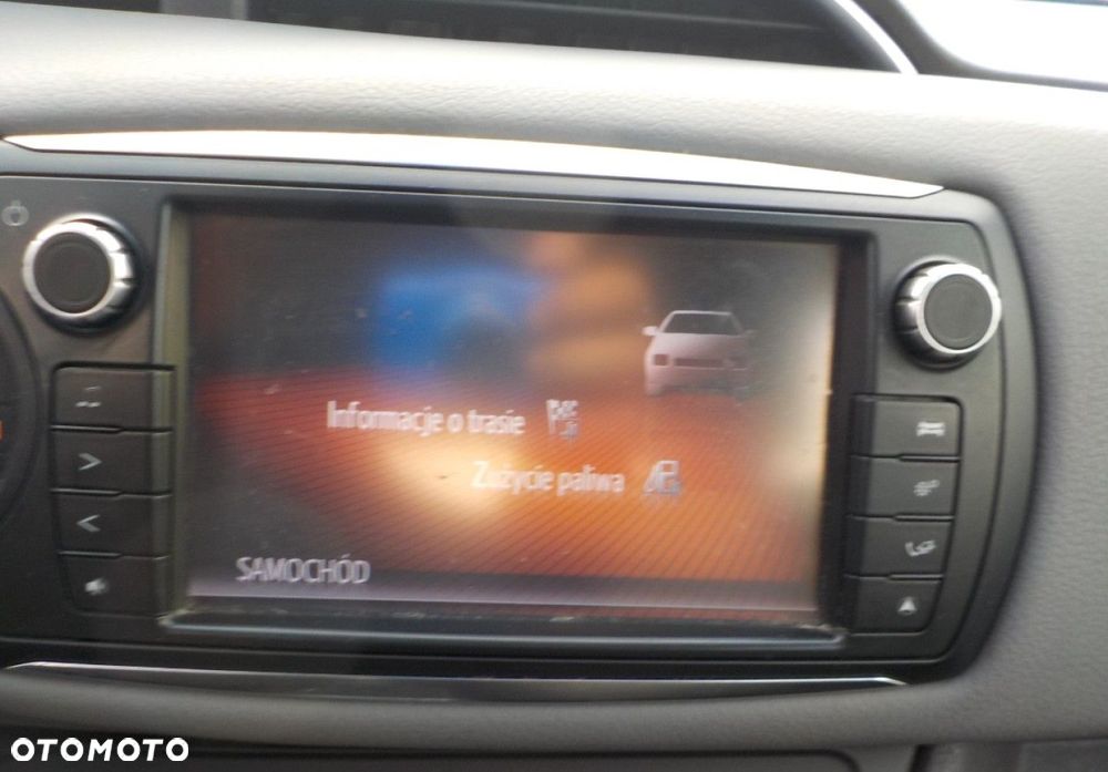 Toyota Yaris - 26