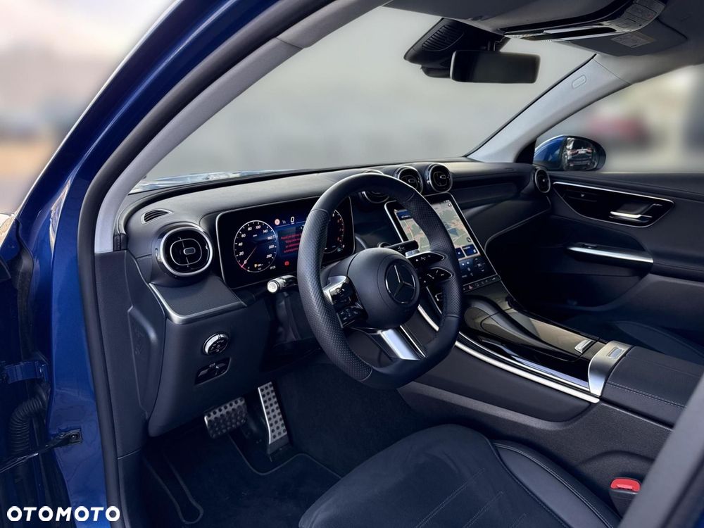 Mercedes-Benz GLC - 11