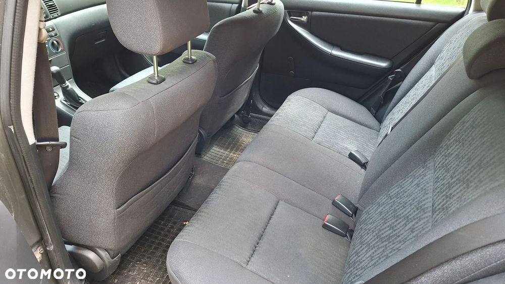 Toyota Corolla 1.6 VVT-i Terra - 13