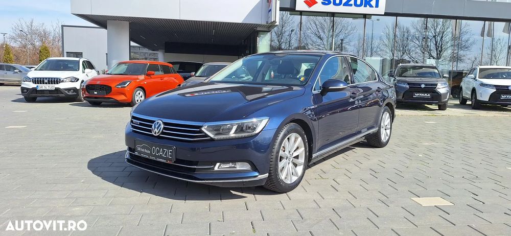 Volkswagen Passat - 1