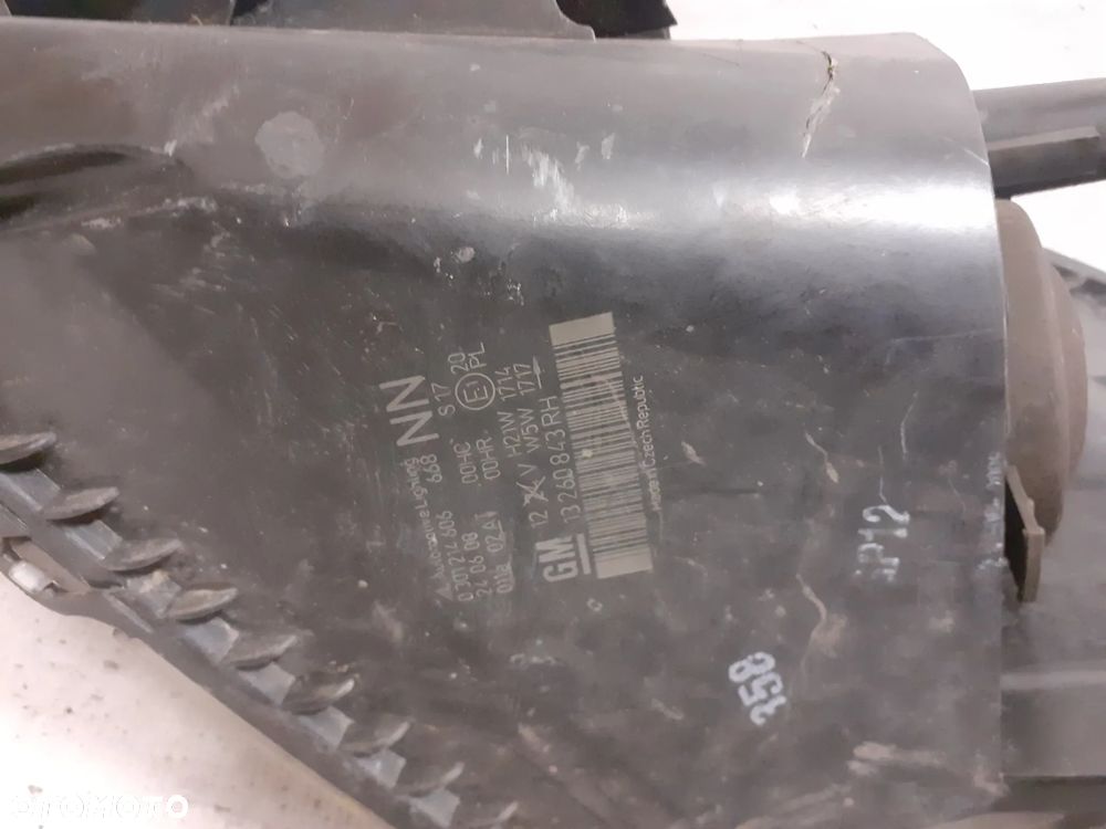 .  PRZOD PRZEDNIA LAMPA PRAWA OPEL ZAFIRA B - 5