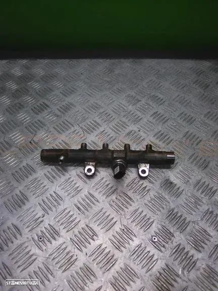 Reparação de Renault GRAND SCENIC II 1.5 DCI K9K732 - 11