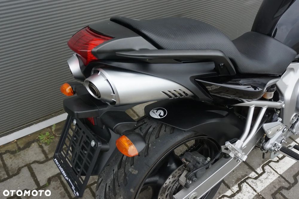Yamaha FZ6 - 4
