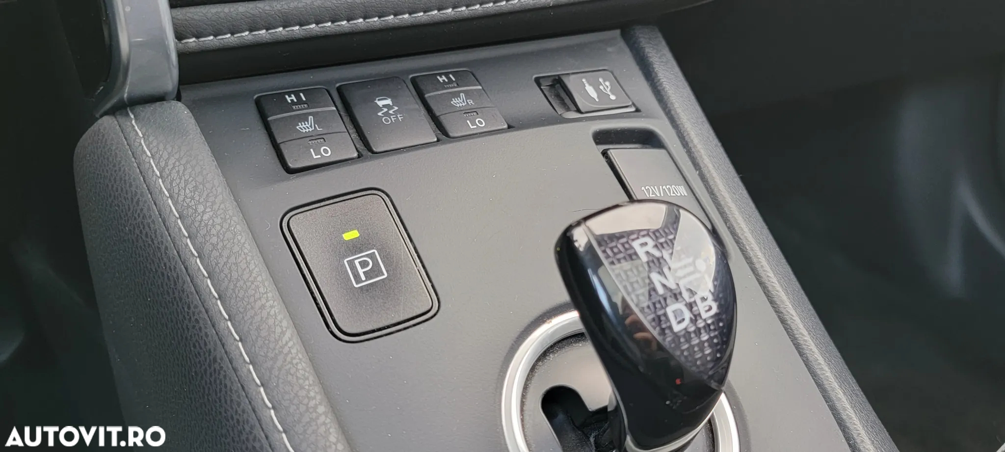 Toyota Auris 1.8 VVT-i Hybrid Automatik Edition S+ - 15