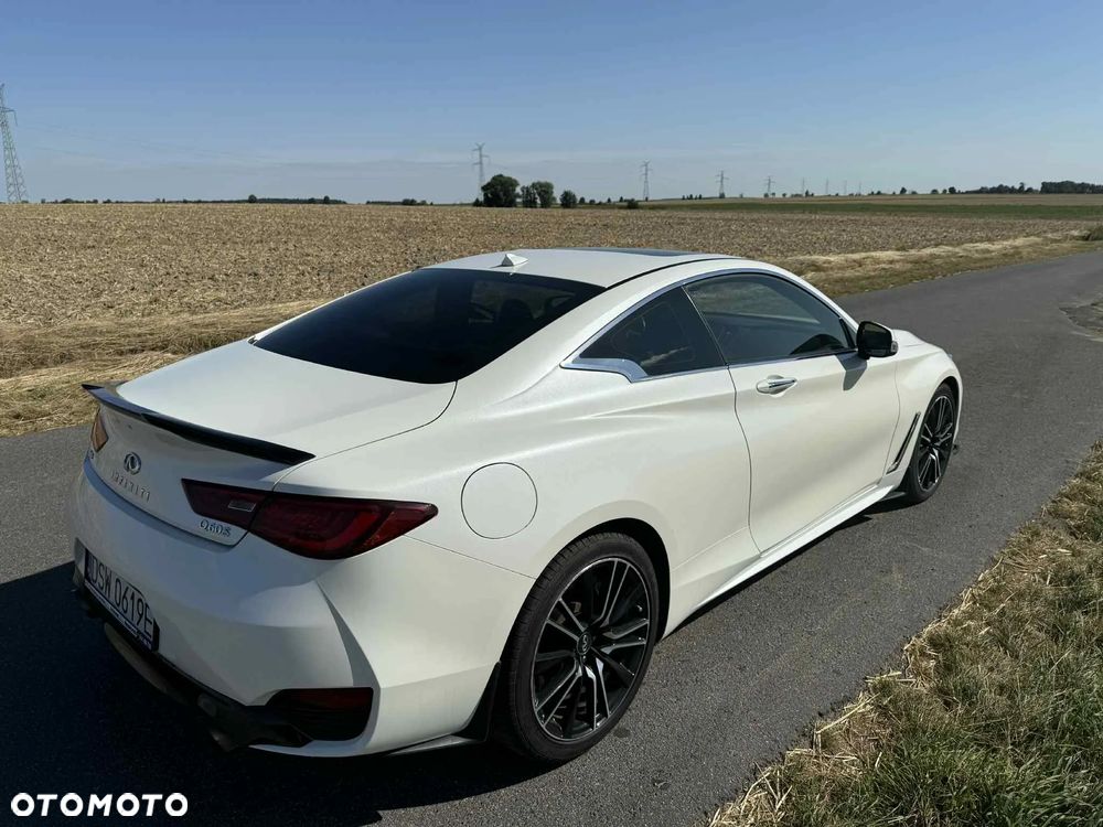 Infiniti Q60 Q60S 3.0t Coupe AWD Sport - 11