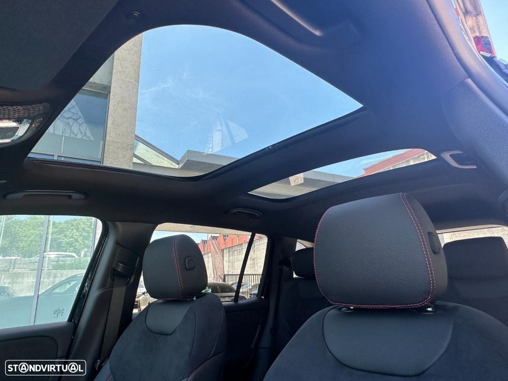 Mercedes-Benz GLB 180 d AMG Line - 10