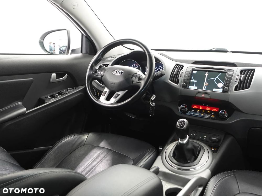 Kia Sportage 1.6 GDI 2WD ISG Dream-Team Edition - 30