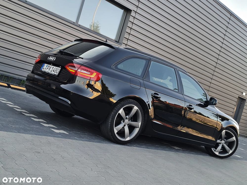 Audi A4 Avant - 14