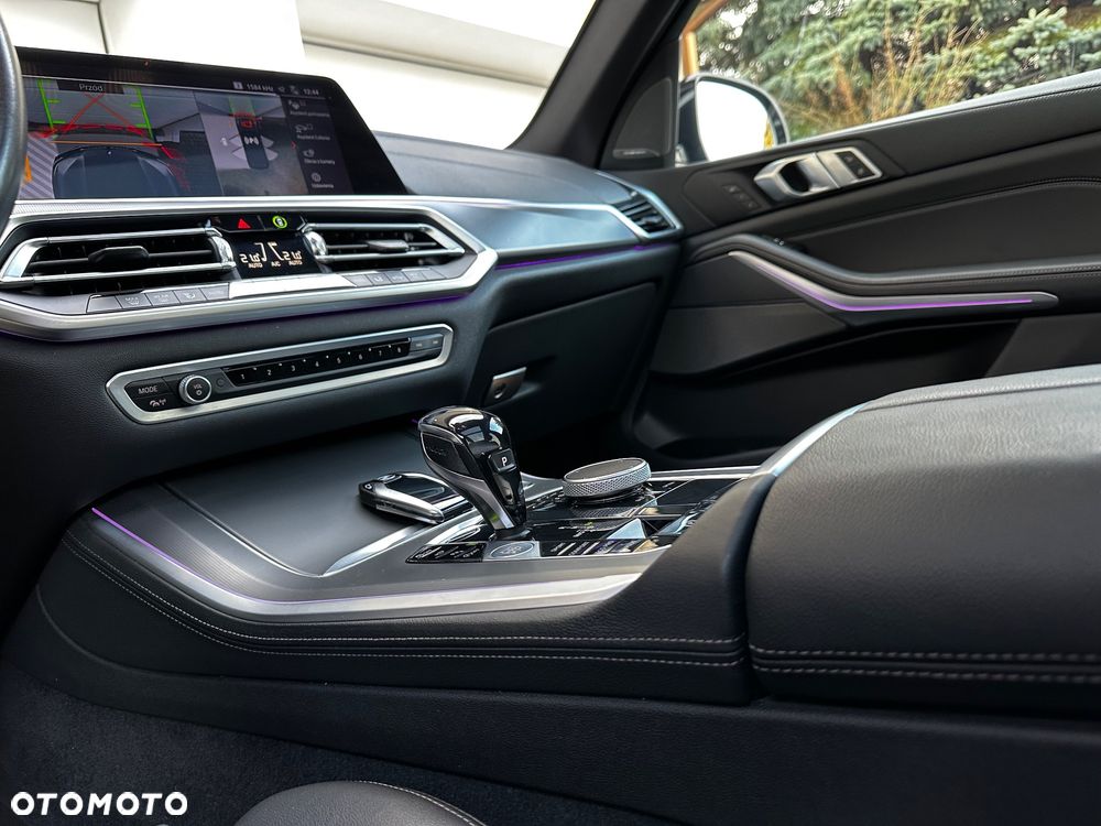 BMW X5 xDrive30d - 22