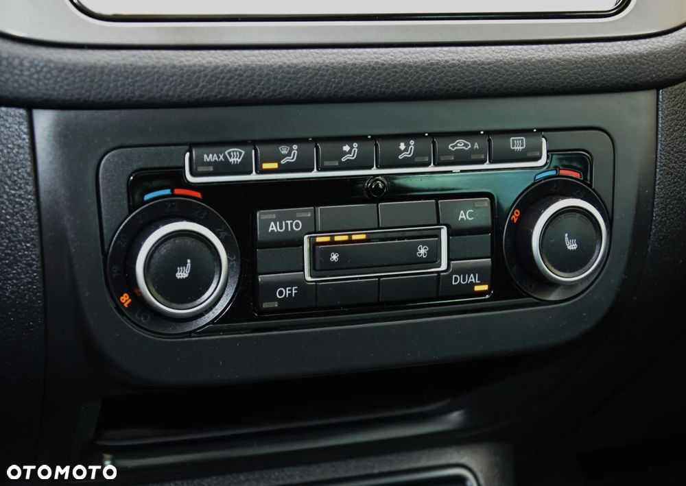 Volkswagen Tiguan - 21