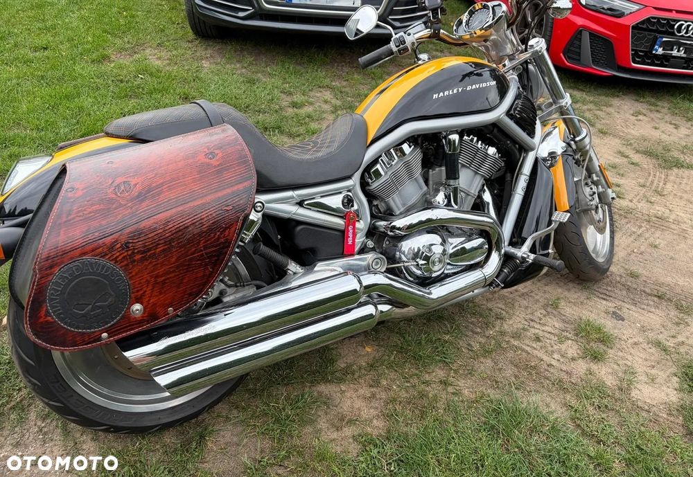 Harley-Davidson V-Rod Street Rod - 12
