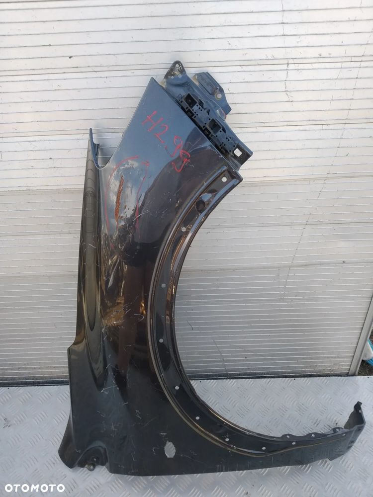 H299 PRAWY BŁOTNIK SUBARU XV 2012-14 - 1