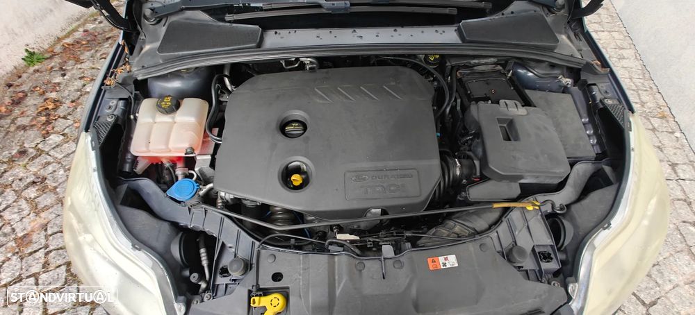 Ford Focus 1.6 TDCi DPF SYNC Edition - 10