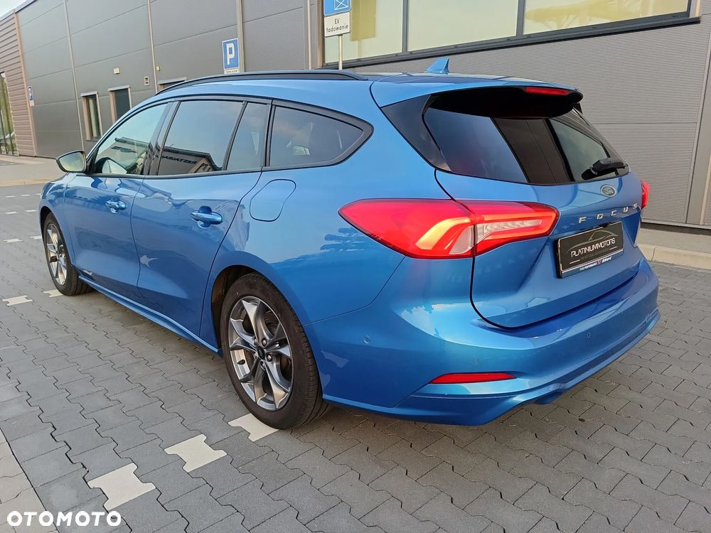 Ford Focus 1.0 EcoBoost mHEV ST-Line - 6