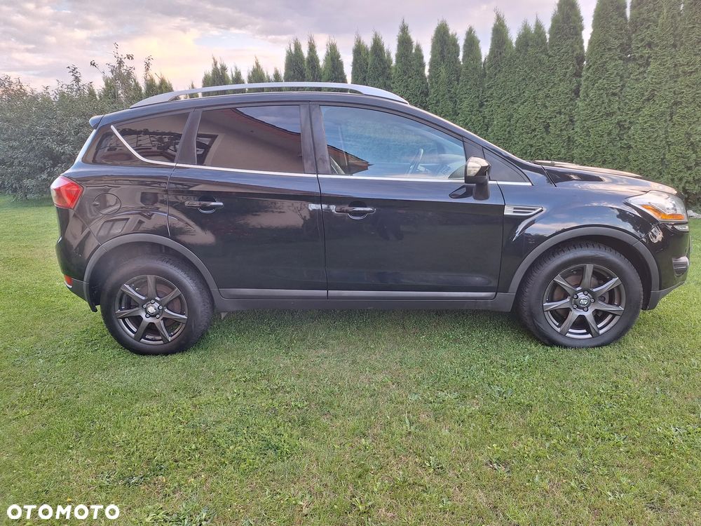 Ford Kuga - 3