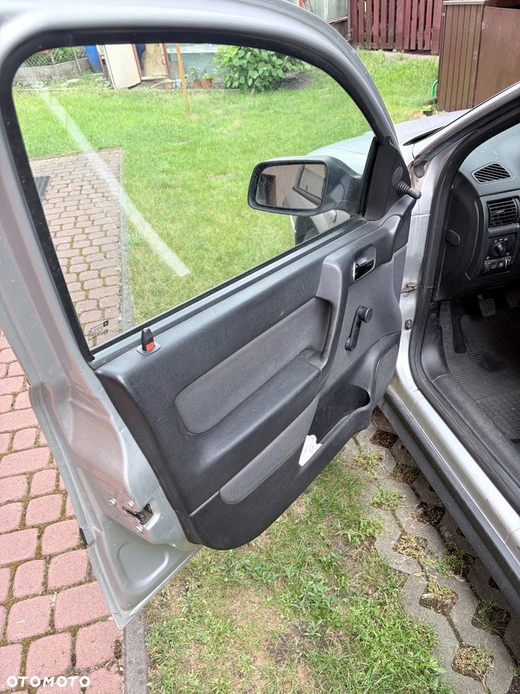 Opel Astra 1.4 - 15