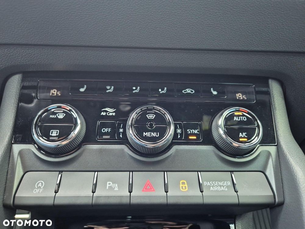 Skoda Karoq 1.5 TSI ACT Sportline DSG - 29