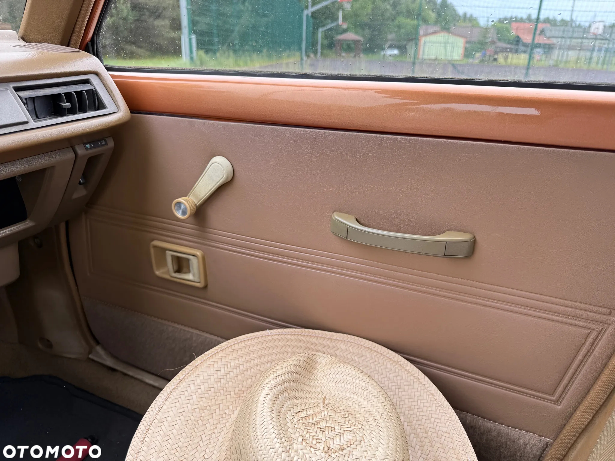 Toyota Corolla - 40