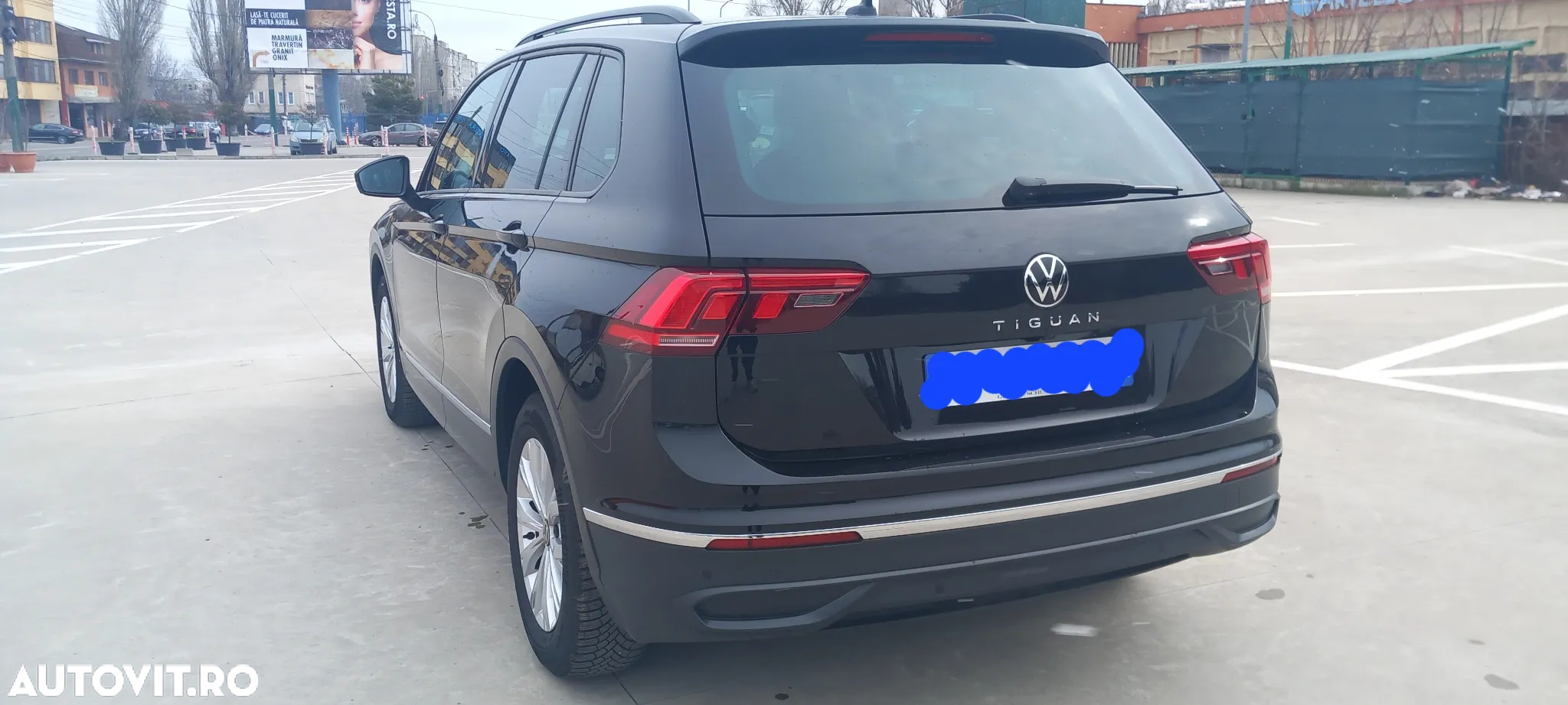 Volkswagen Tiguan - 3