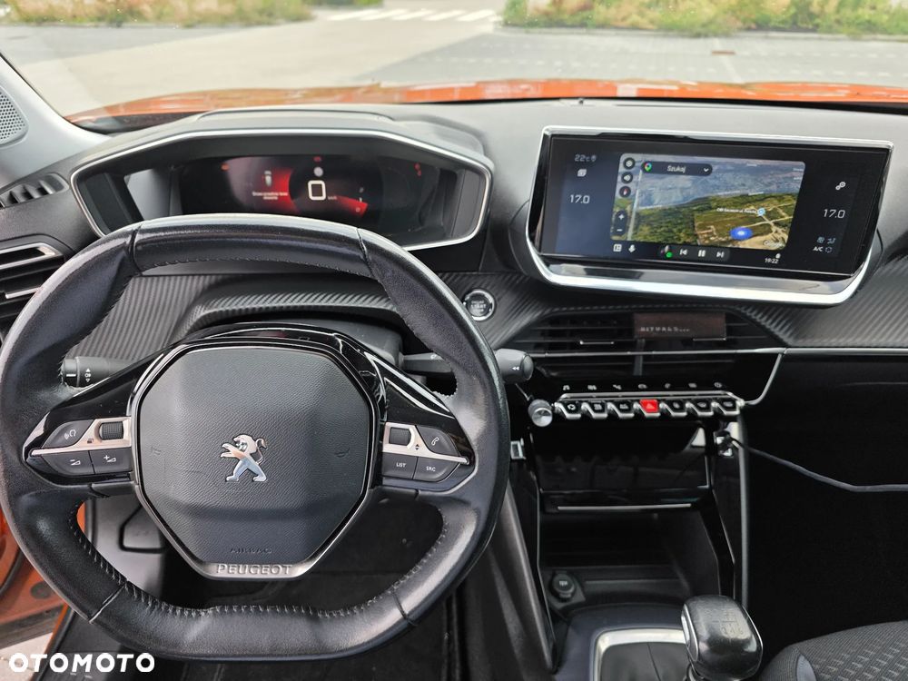 Peugeot 2008 1.2 PureTech Active Pack S&S - 9