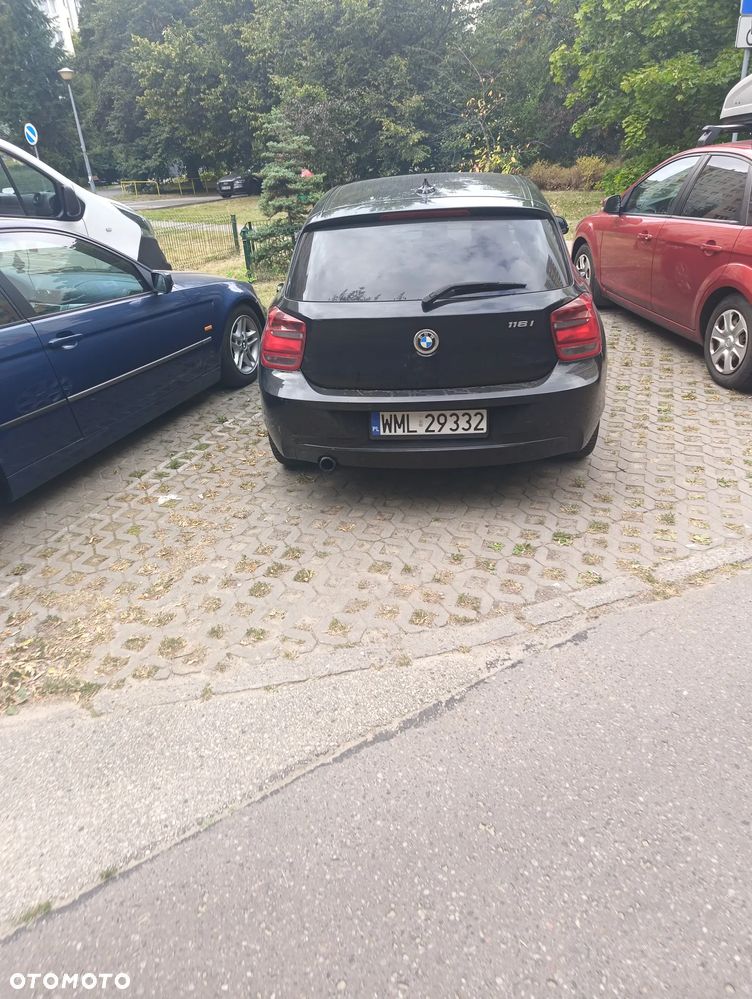 BMW Seria 1 116i - 5