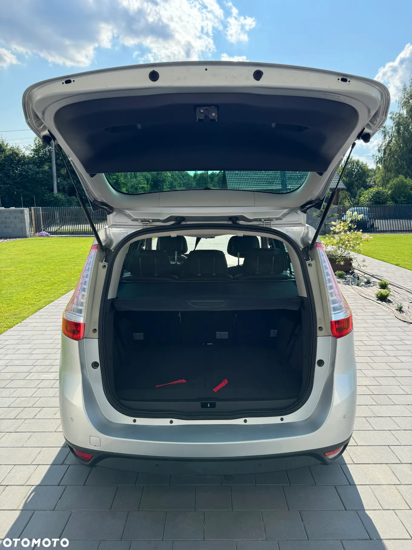 Renault Scenic 1.9 dCi Privilege - 14