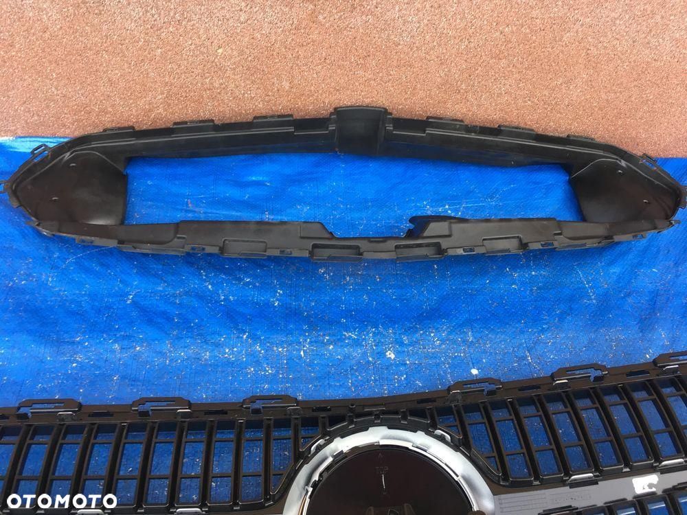 Mercedes W206 Grill Atrapa Zderzaka A2068883800 Kierownica Powietrza - 8