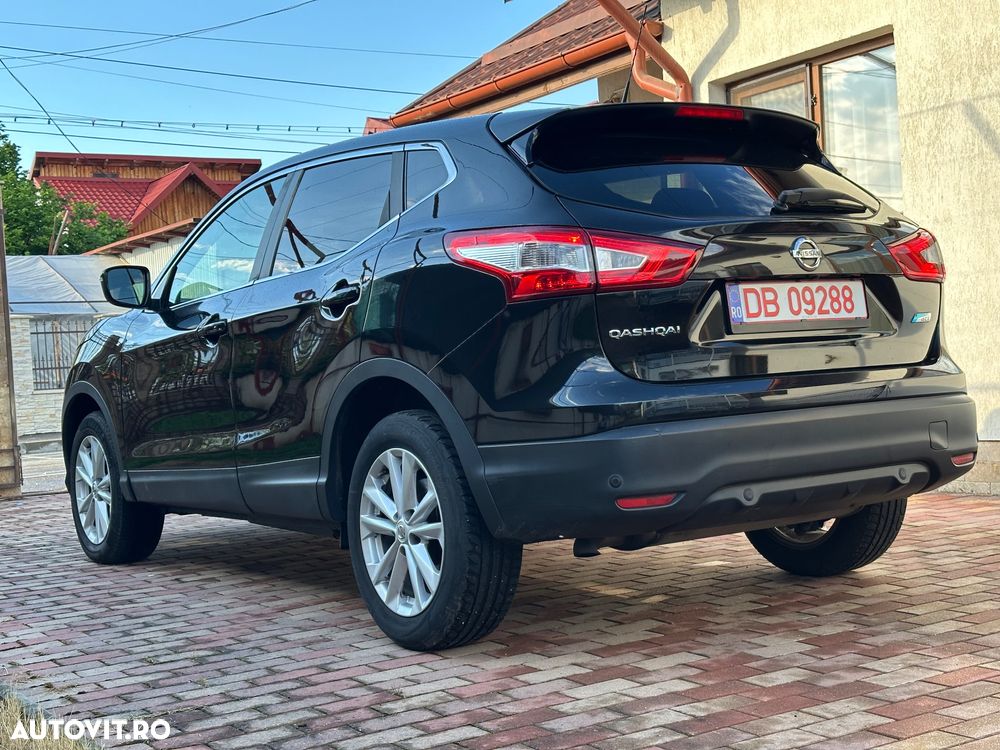 Nissan Qashqai 1.6 DCI Start/Stop N-Connecta - 3