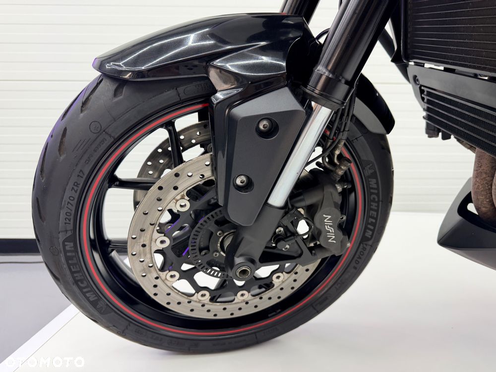 Triumph Tiger - 35