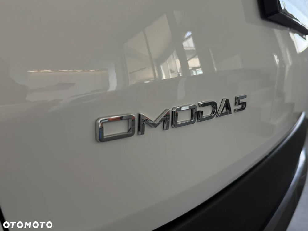 Omoda E5 - 8