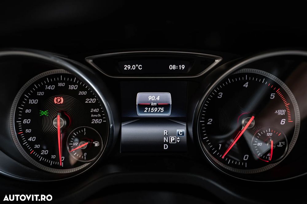 Mercedes-Benz CLA 200 d 7G-DCT AMG Line - 22