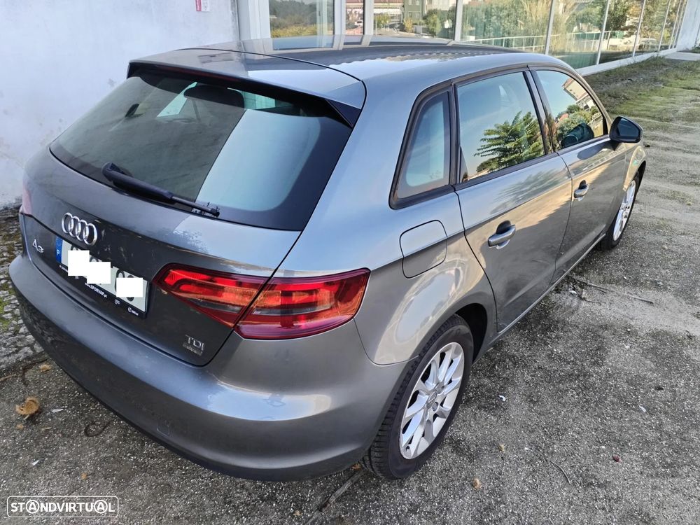 Audi A3 Sportback 1.6 TDI Advance - 5