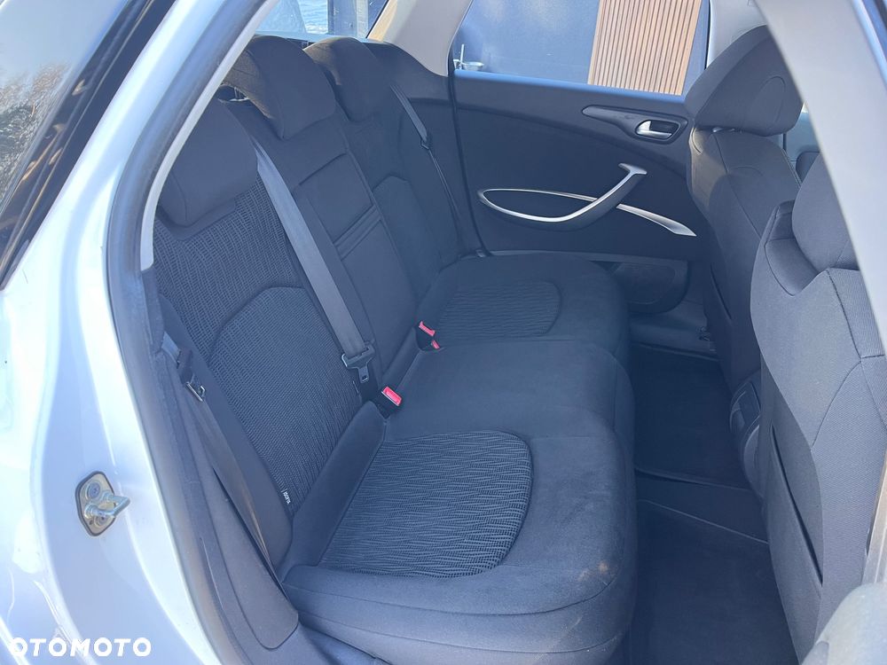 Citroën C5 2.0 HDi Confort Equilibre Navi - 28