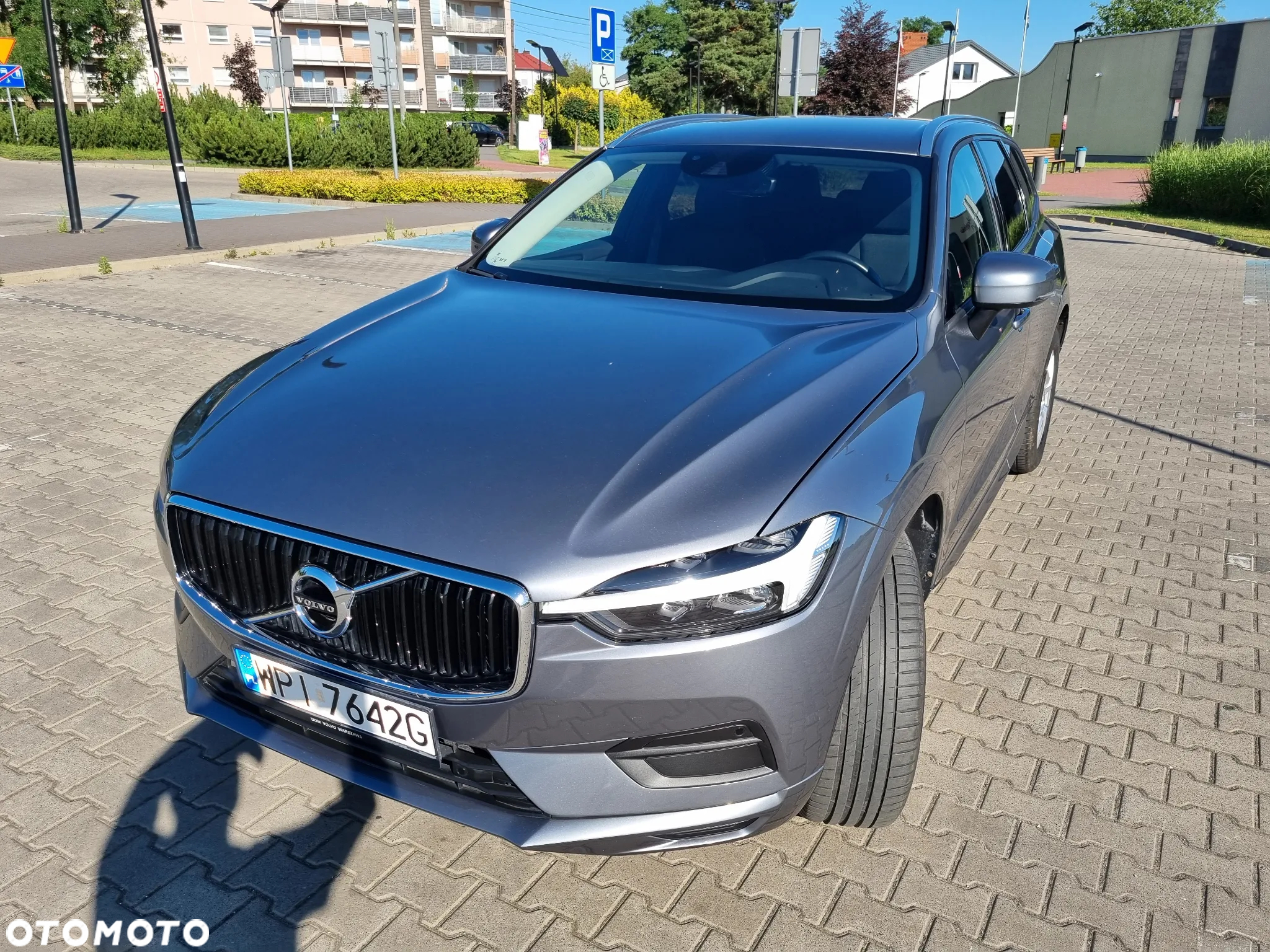 Volvo XC 60 B4 B Momentum - 3