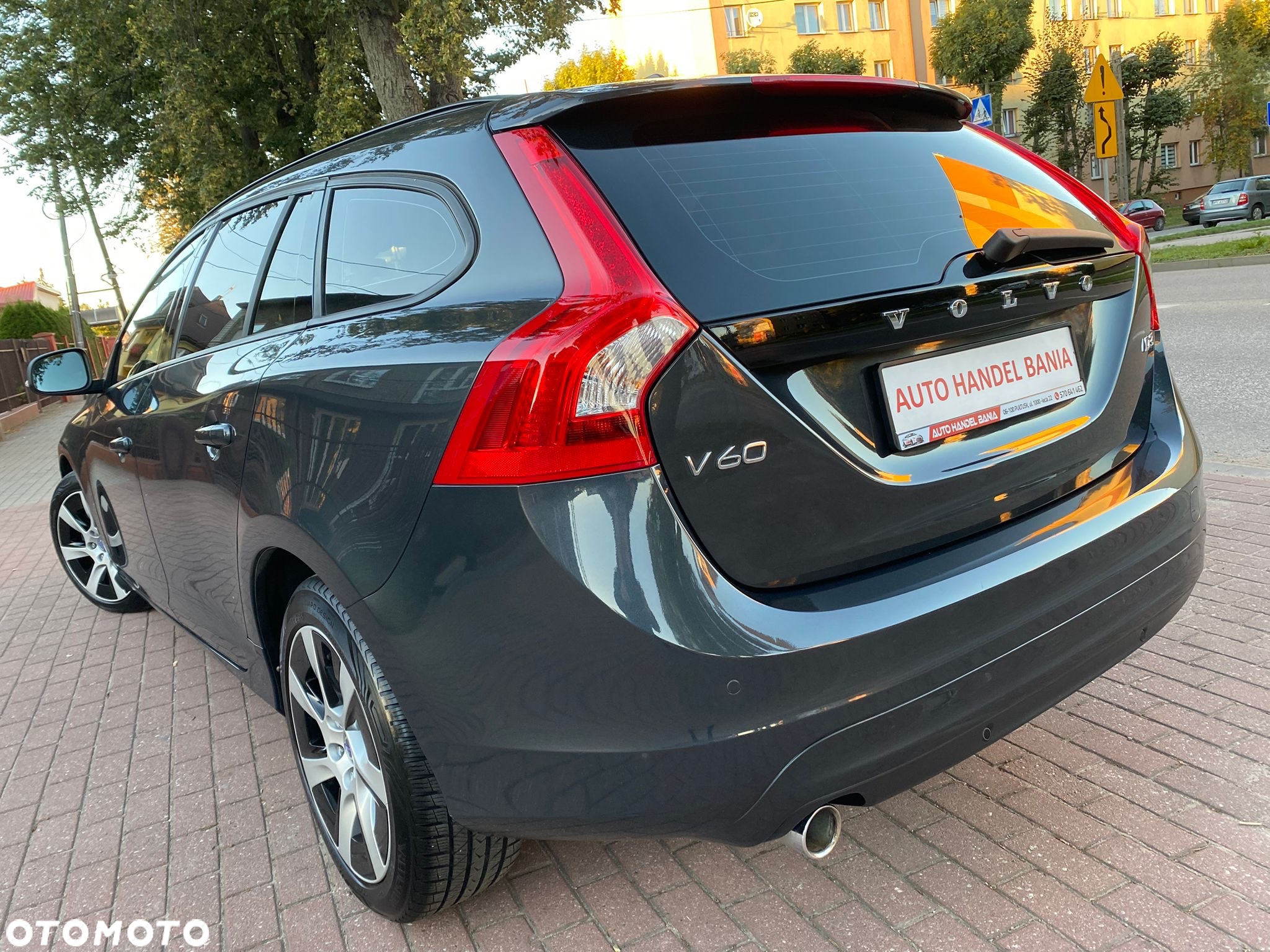Volvo V60 D3 Edition - 20