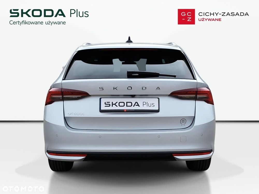 Skoda Octavia 1.5 TSI mHEV Selection DSG - 5