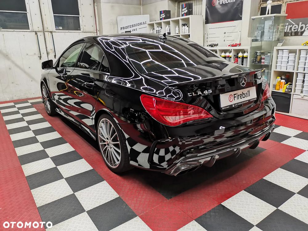 Mercedes-Benz CLA 45 AMG 4Matic 7G-DCT - 4