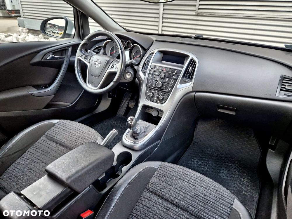 Opel Astra 1.4 T Business EU6 - 21