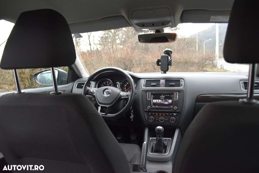 Volkswagen Jetta 1.4 TSI Comfortline - 5