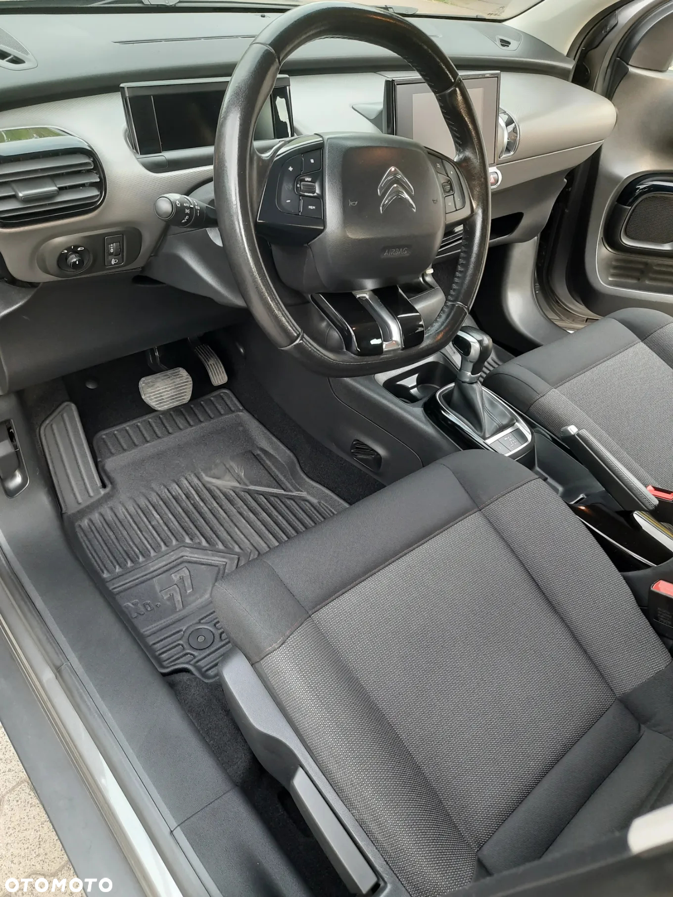 Citroën C4 Cactus BlueHDi 120 Stop&Start EAT6 Shine - 11