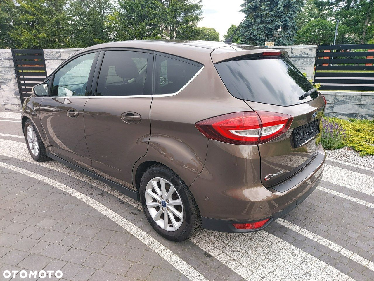 Ford C-MAX - 12