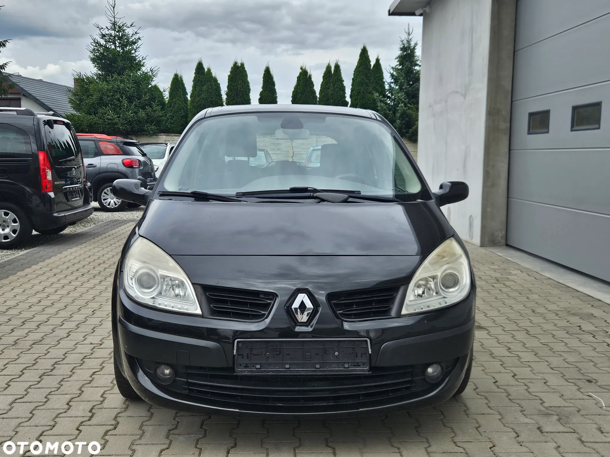 Renault Scenic 1.6 16V 110 Expression - 2