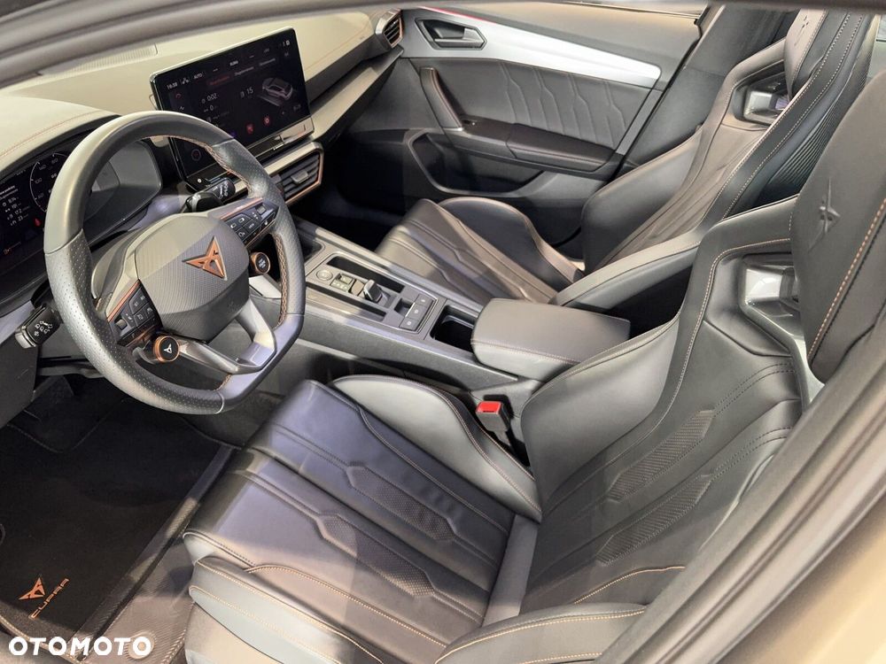 Cupra Formentor 2.5 TSI 4Drive VZ5 Century Bronze DSG - 10